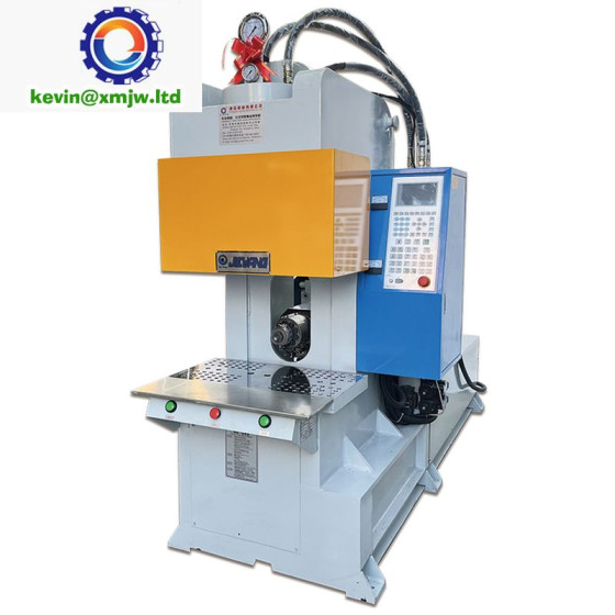 Power Plug Insert Injection Molding Machine