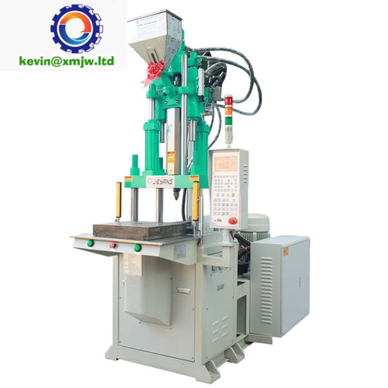 Plastic Injection Molding Machine Bearing Coating Table Insert Molding Machine
