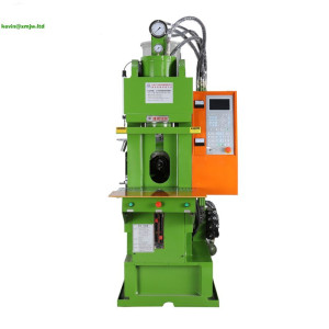 Two Flat Pin Plug Columbia Injection Molding Machine