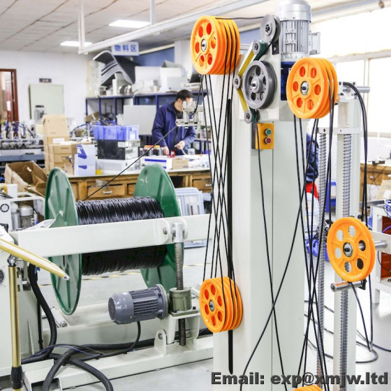 Schuko Plug Insert Electric Plug Crimping Machine